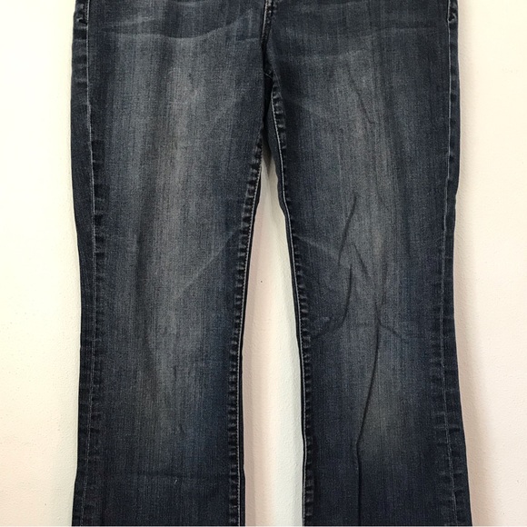 Kut From The Kloth Denim Blue Jeans Womens Size 10 Farrah Baby Bootcut Mid Rise - Picture 5 of 15